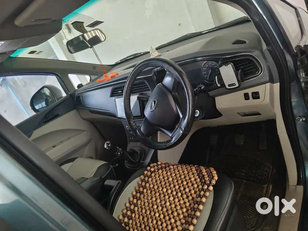 Mahindra Marazzo 2019