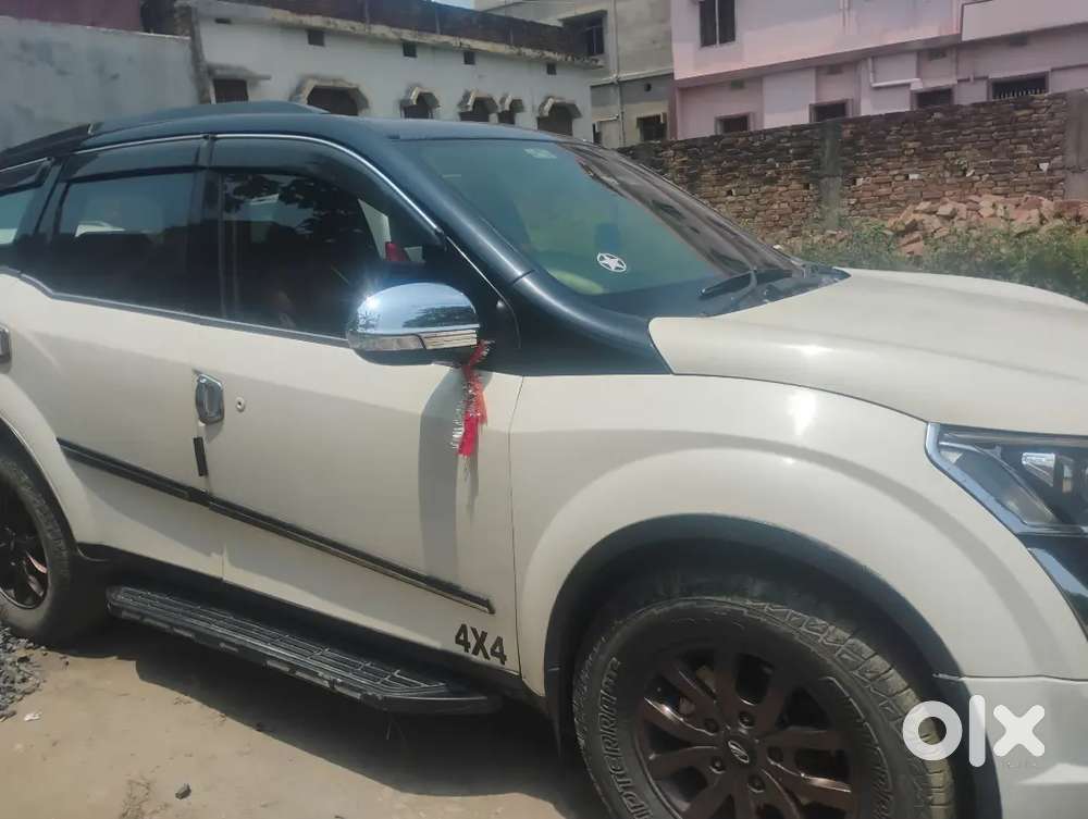 Mahindra Xuv500 2017 Diesel 85000 Km Driven
