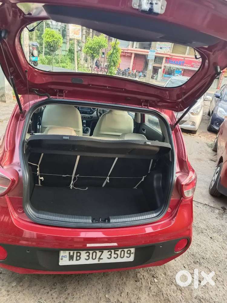 Hyundai Grand I10 Sportz 2018 Petrol