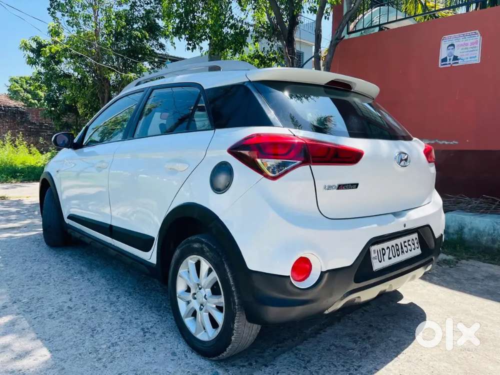 Hyundai I20 Active 2017 Petrol Well Maintained