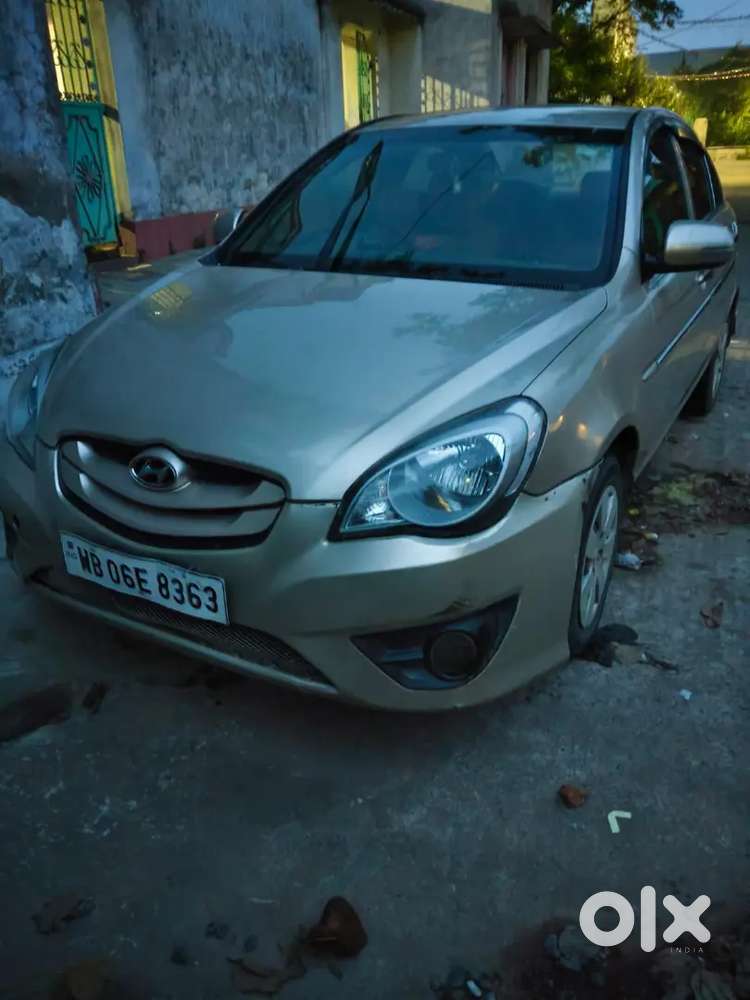 2012 Hyundai Verna Diesel Car