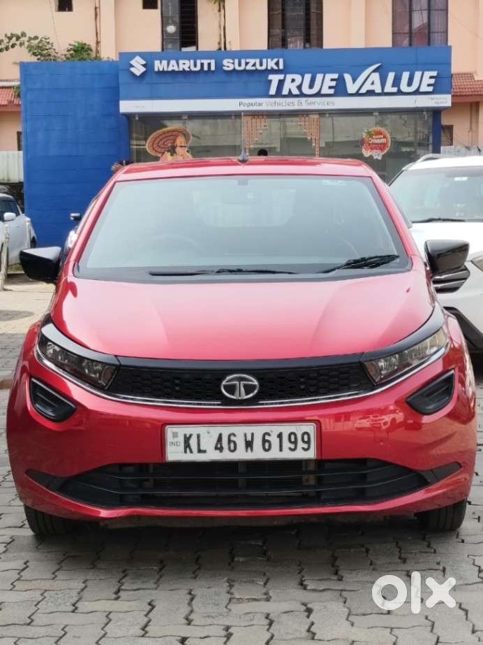 Tata Altroz 1.2 Xe, 2021, Petrol