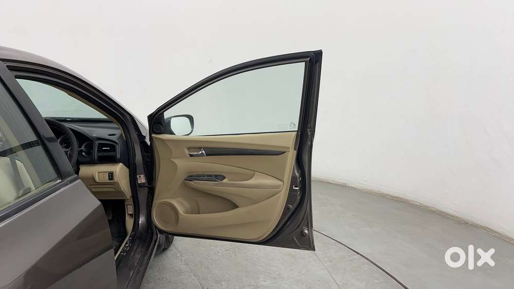 Honda City 1.5 V Mt Sunroof, 2013, Petrol
