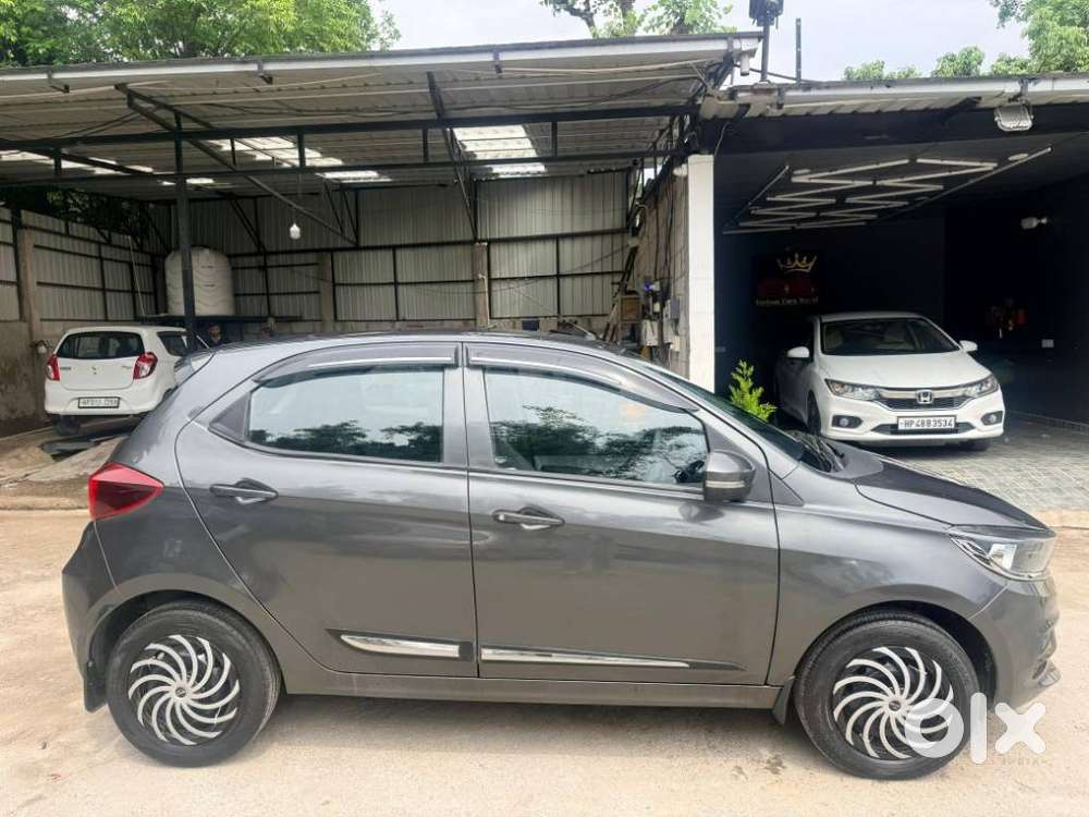 Tata Tiago, 2021, Petrol