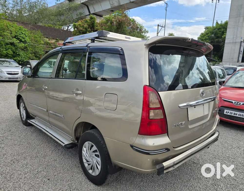 Innova 2008 For Sale (negotiable)