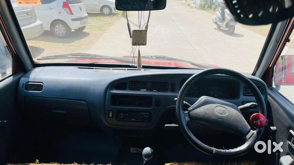 Toyota Qualis 2000 Diesel Well Maintained