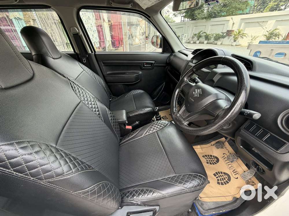 Maruti Suzuki S-presso Vxi Opt, 2021, Petrol