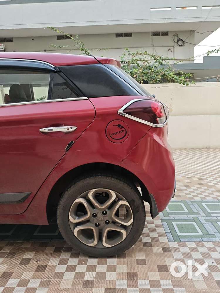 Hyundai Elite I20 2018 Petrol 62500 Km Driven