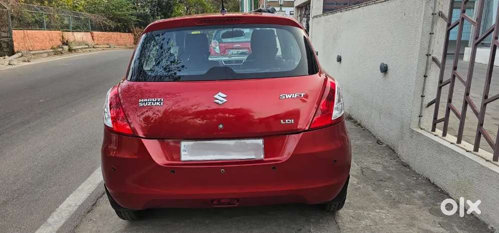 Maruti Suzuki Swift 2012 Diesel 88000 Km Driven
