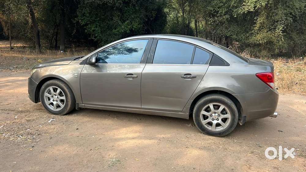 Chevrolet Cruze 2011 Diesel Well Maintained