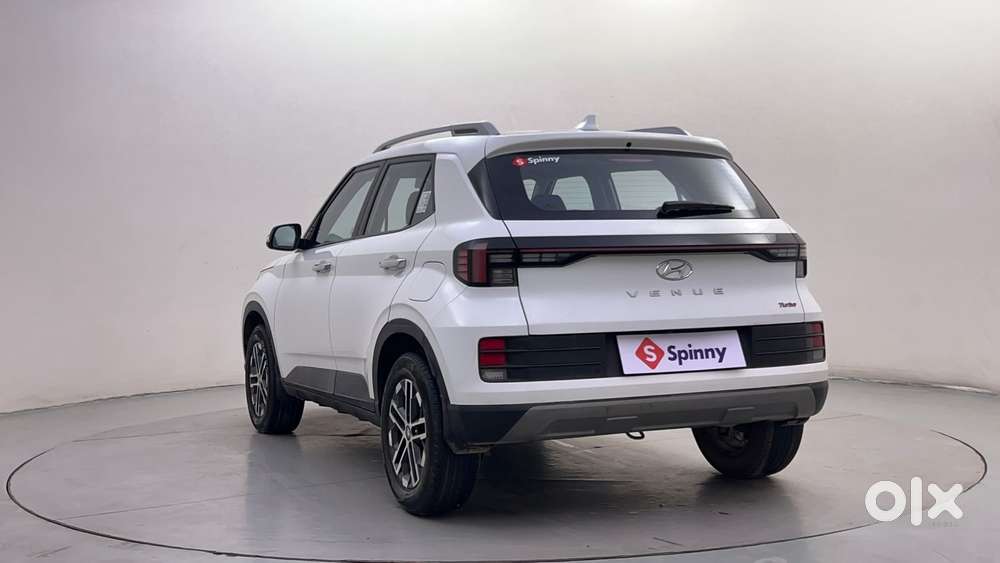 Hyundai Venue 1.0 SX (O) Turbo DCT, 2022, Petrol