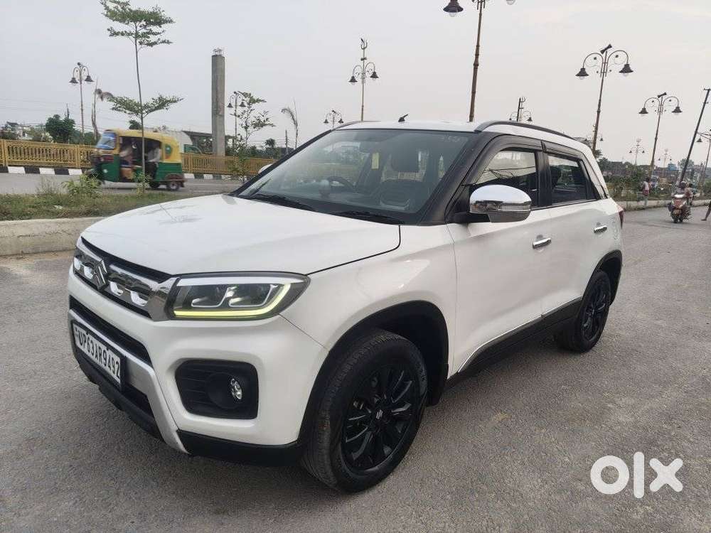 Maruti Suzuki Brezza 1.5 Zxi Plus At Smart Hybrid, 2021, Petrol