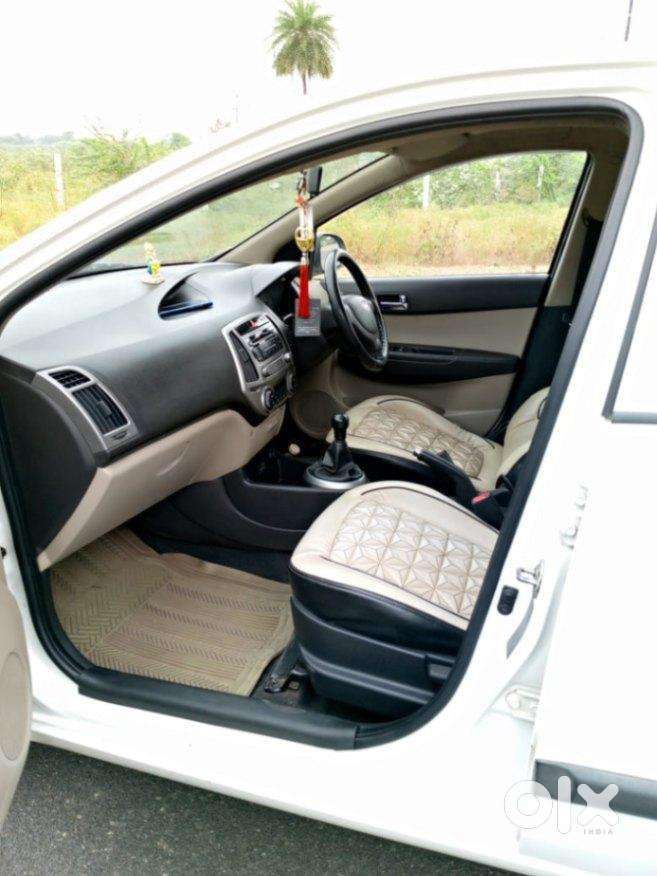 Hyundai I10 Magna O, 2013, Petrol