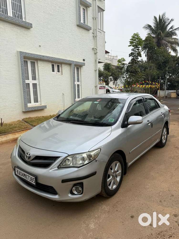 Toyota Corolla Altis 2014
