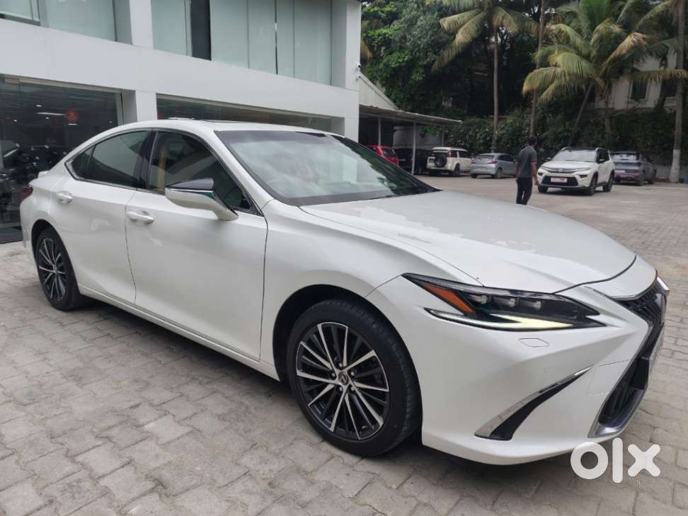 Lexus Es 300h, 2023, Petrol