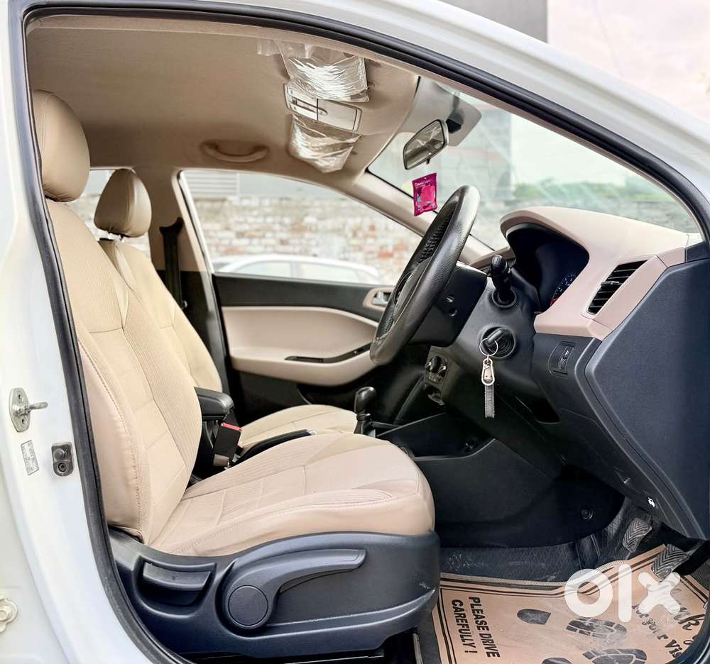 Hyundai Elite I20 Sportz (o) 1.2 Mt, 2019, Petrol