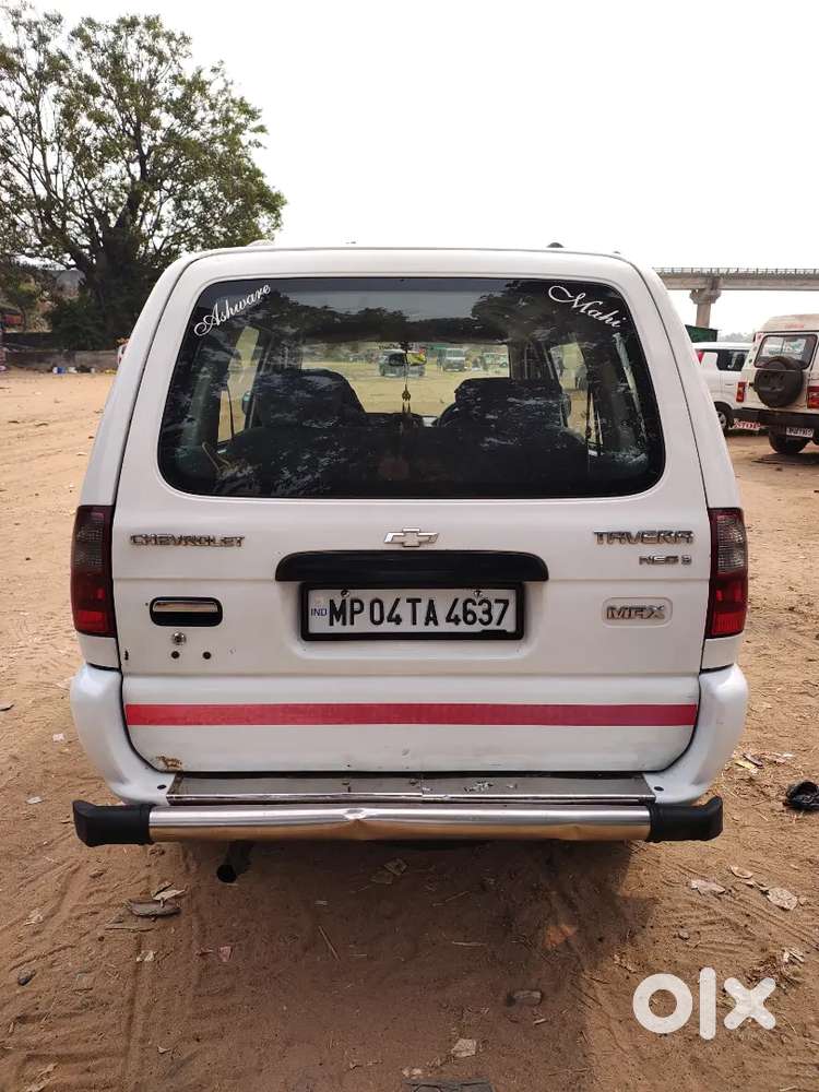 Chevrolet Tavera 2014