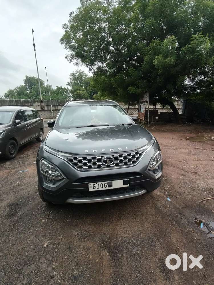 Tata Safari 2.0 Xt 2021