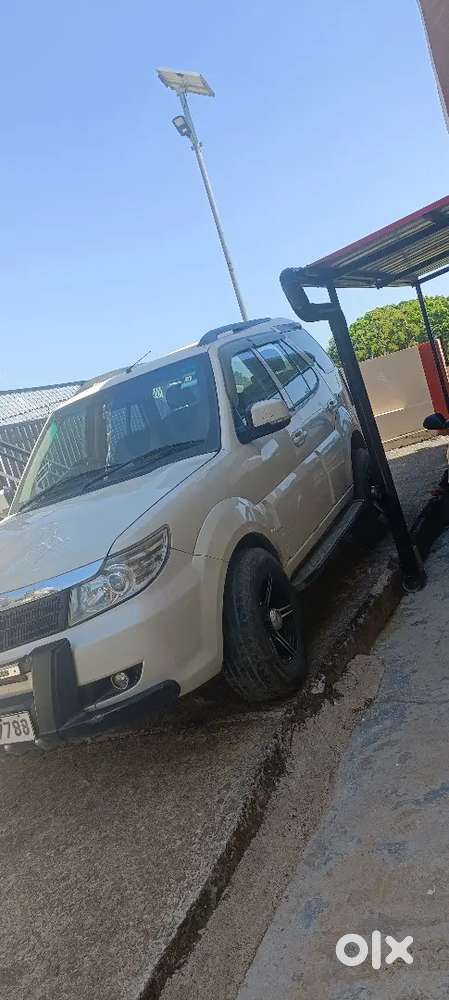 Tata Safari Storme 2014 Diesel Good Condition
