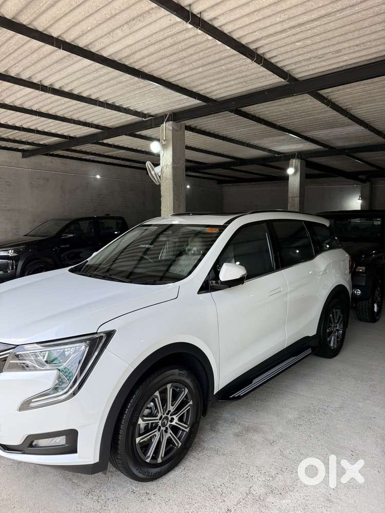 Mahindra Xuv700 2.2 Ax 7 Diesel Mt Luxury Pack Str, 2023, Diesel