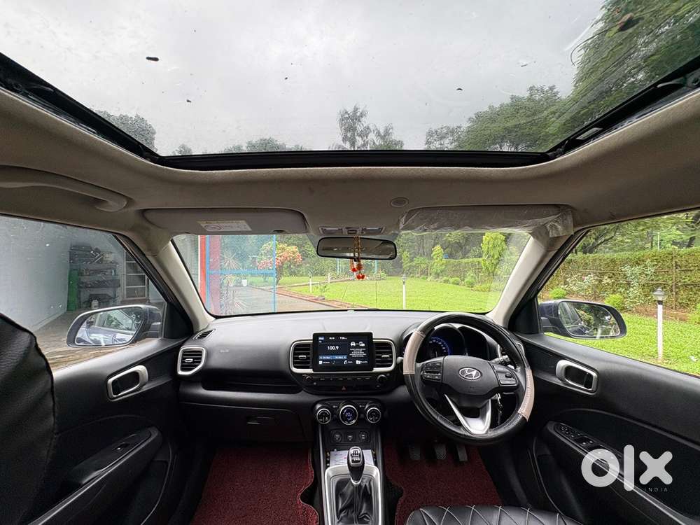 Hyundai Venue Petrol 2019