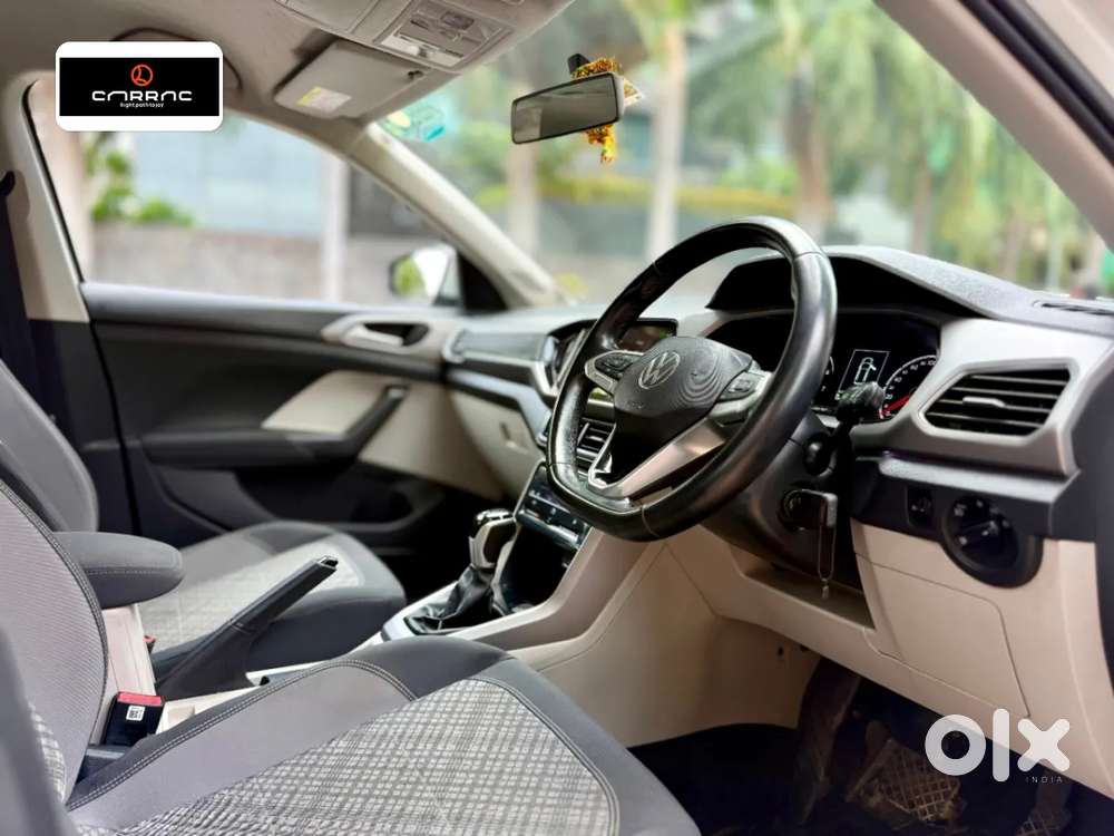 Volkswagen Taigun 1.0 Tsi Highline At, 2022, Petrol