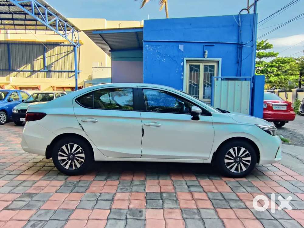 Honda City I-vtec V, 2024, Petrol