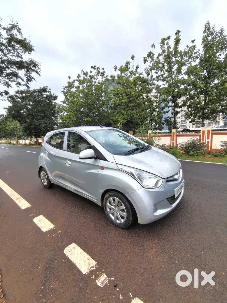 Hyundai Eon Era Plus 2011 Petrol Manual