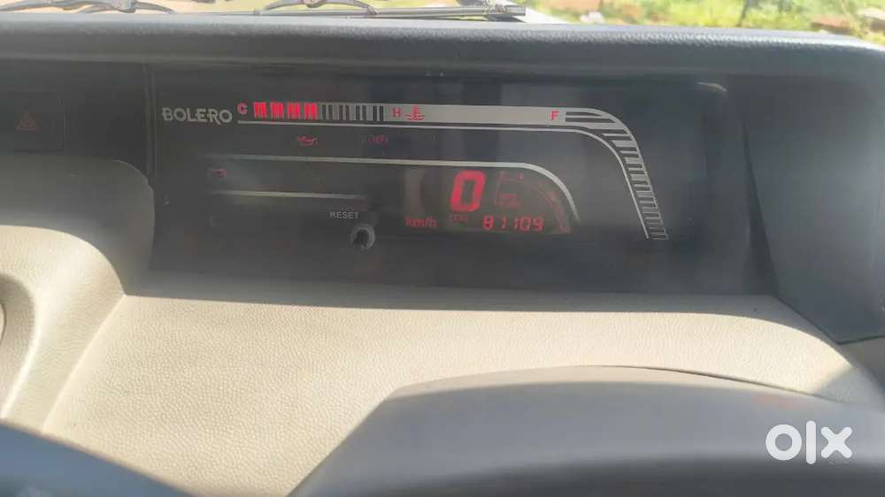 Mahindra Bolero 2.5 Sle 2013