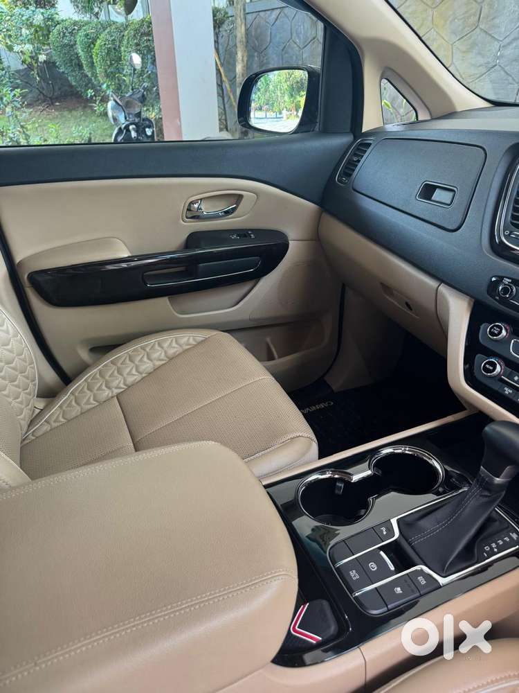 Kia Carnival Limousine Plus 7 Str, 2022, Diesel