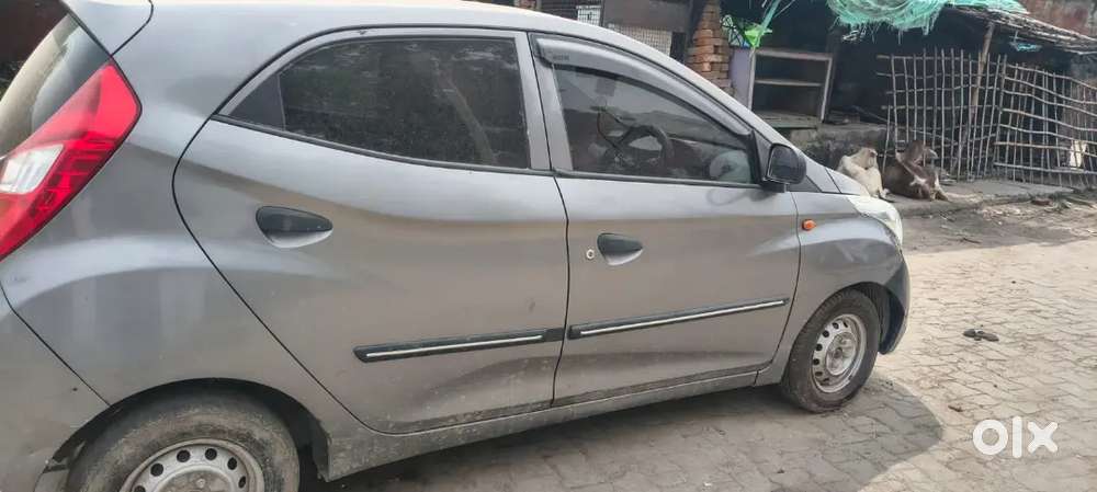 Hyundai Eon Magna 2014 Variant