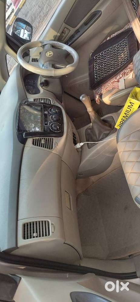 Toyota Innova [2013-2016] 2.5 G4 8 Str, 2013, Diesel