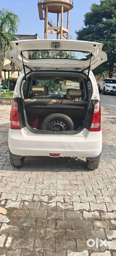 Maruti Suzuki Wagon R 1.0 Vxi Cng, 2014, Cng & Hybrids