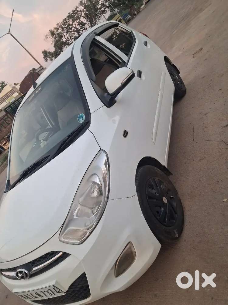 Hyundai Grand I10  Sportz 2012 Petrol