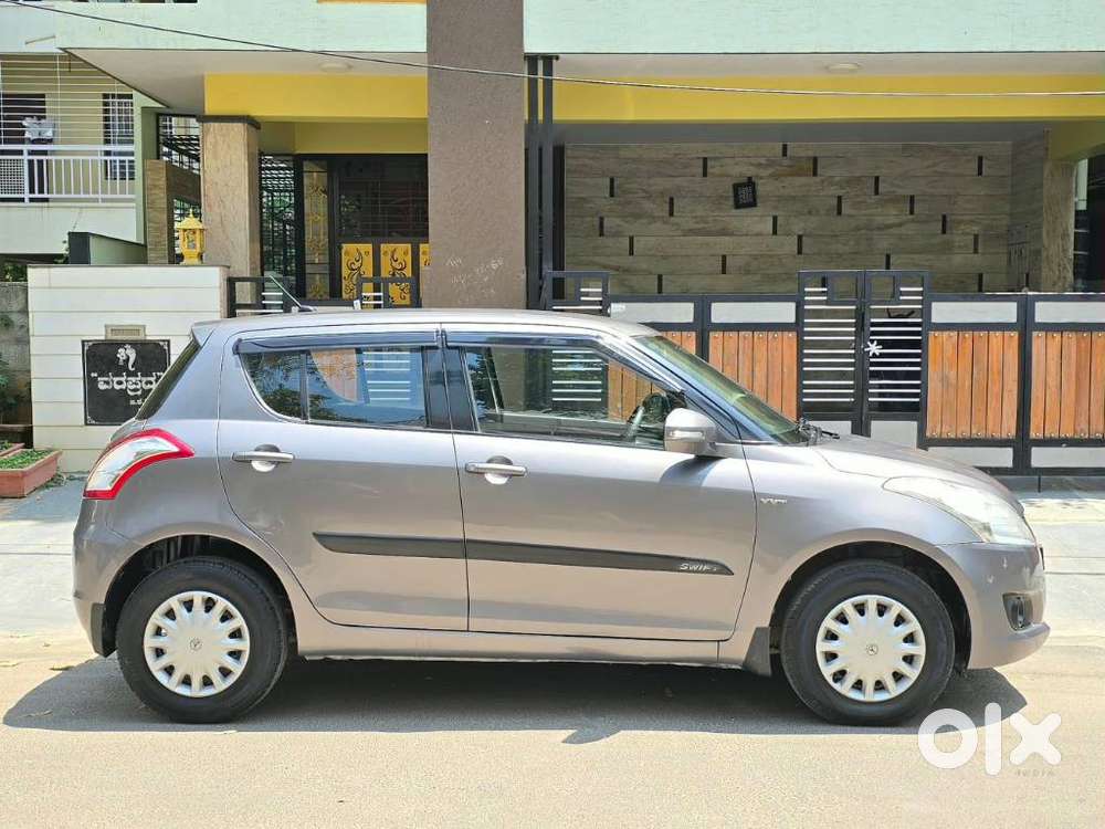 Maruti Suzuki Swift 2011-2014 Vxi, 2012, Petrol