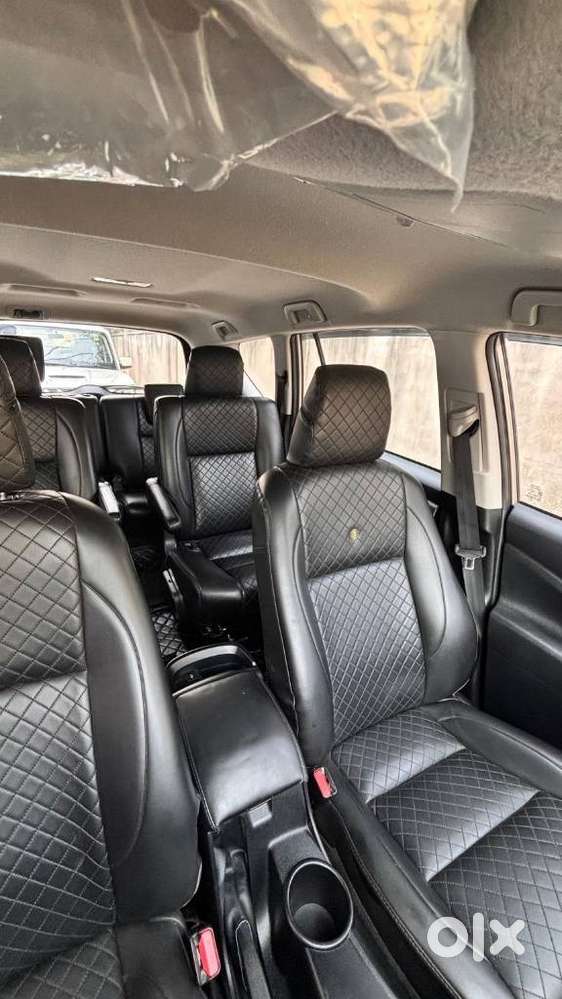 Toyota Innova Crysta, 2022, Petrol