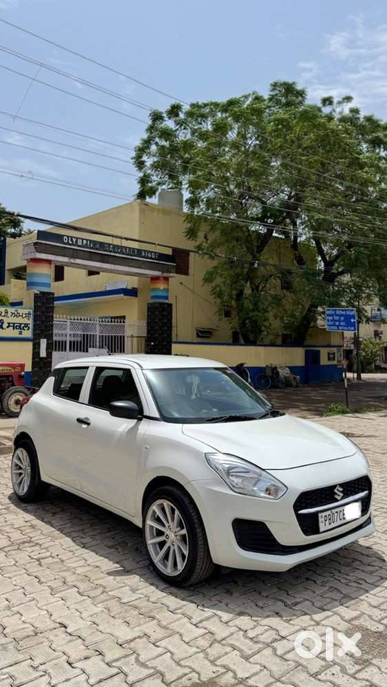 Swift Lxi (2023) Petrol