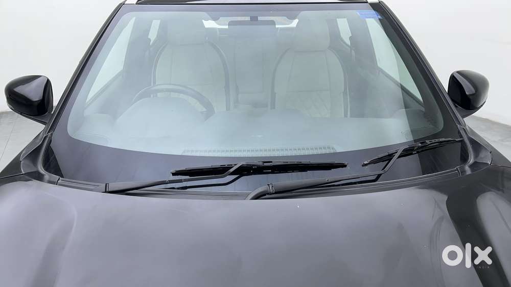 Nissan Magnite Xv Turbo, 2021, Petrol