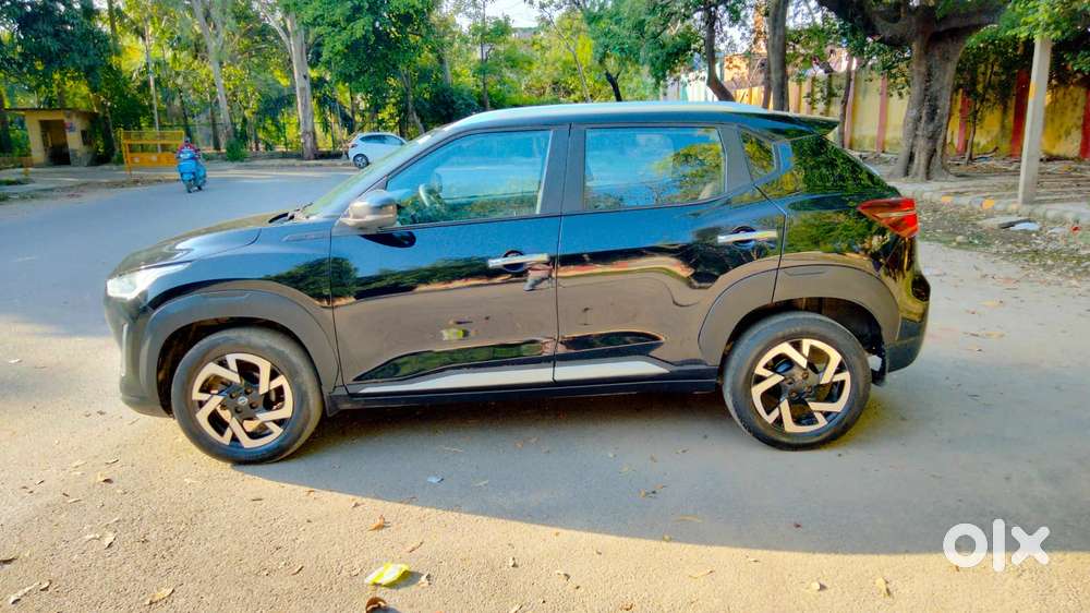 Nissan Magnite 1.0 Xv Turbo Cvt, 2022, Petrol