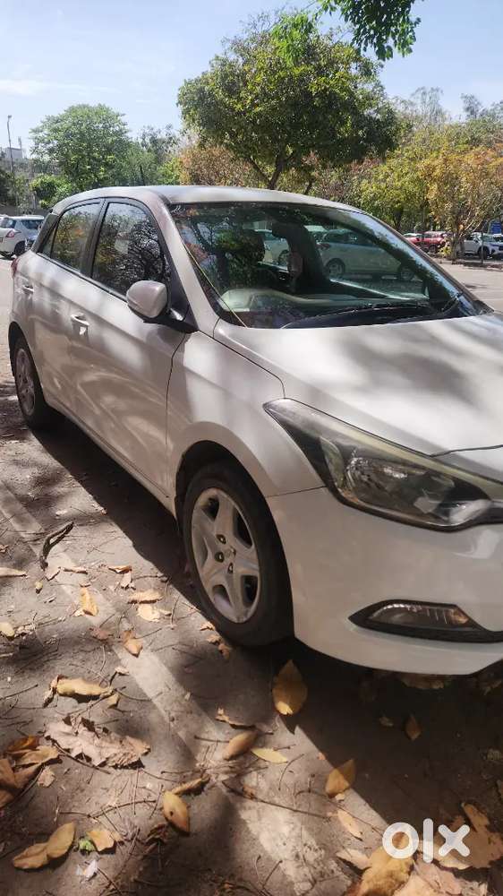White I20 Single Owner