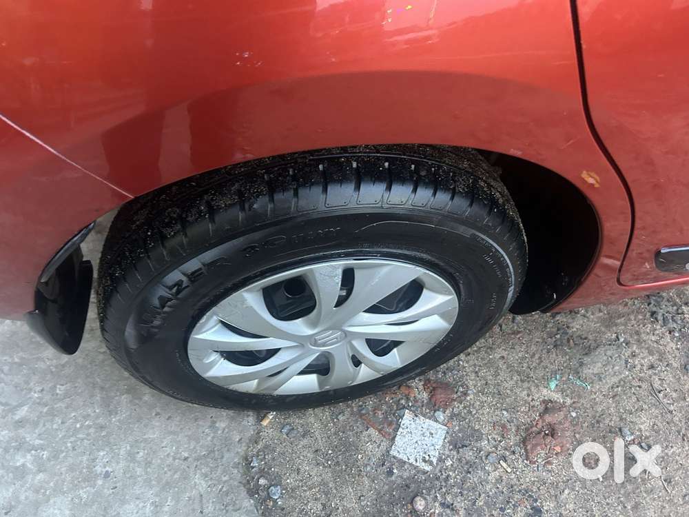 Maruti Suzuki Swift Vxi Optional, 2023, Petrol