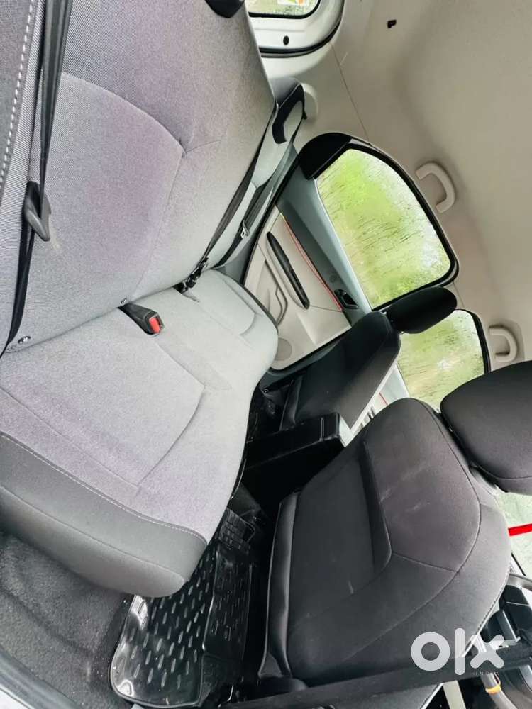 Tata Tiago Xm, 2025, Petrol