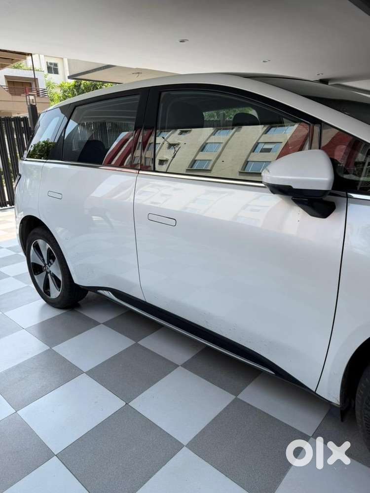 Brand New Condition Windsor Ev With 330 Km Range Pack