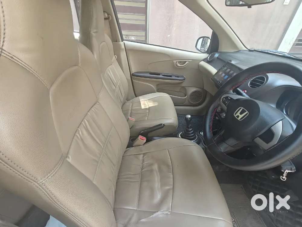 Well-maintained 2013 Honda Amaze