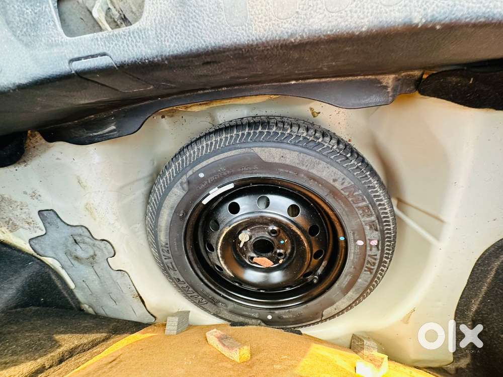Maruti Suzuki Swift Dzire, 2013, Petrol