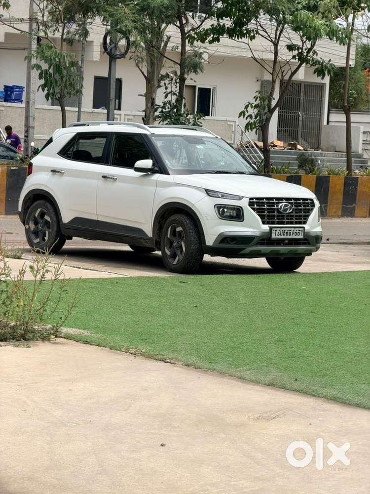 Hyundai Venue Diesel 2019 December.