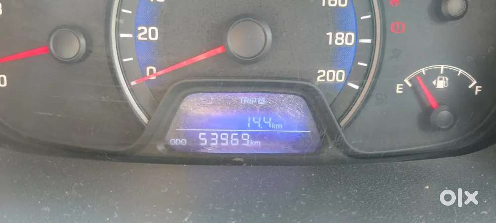 2nd Owner Hyundai Xcent 2014 Petrol