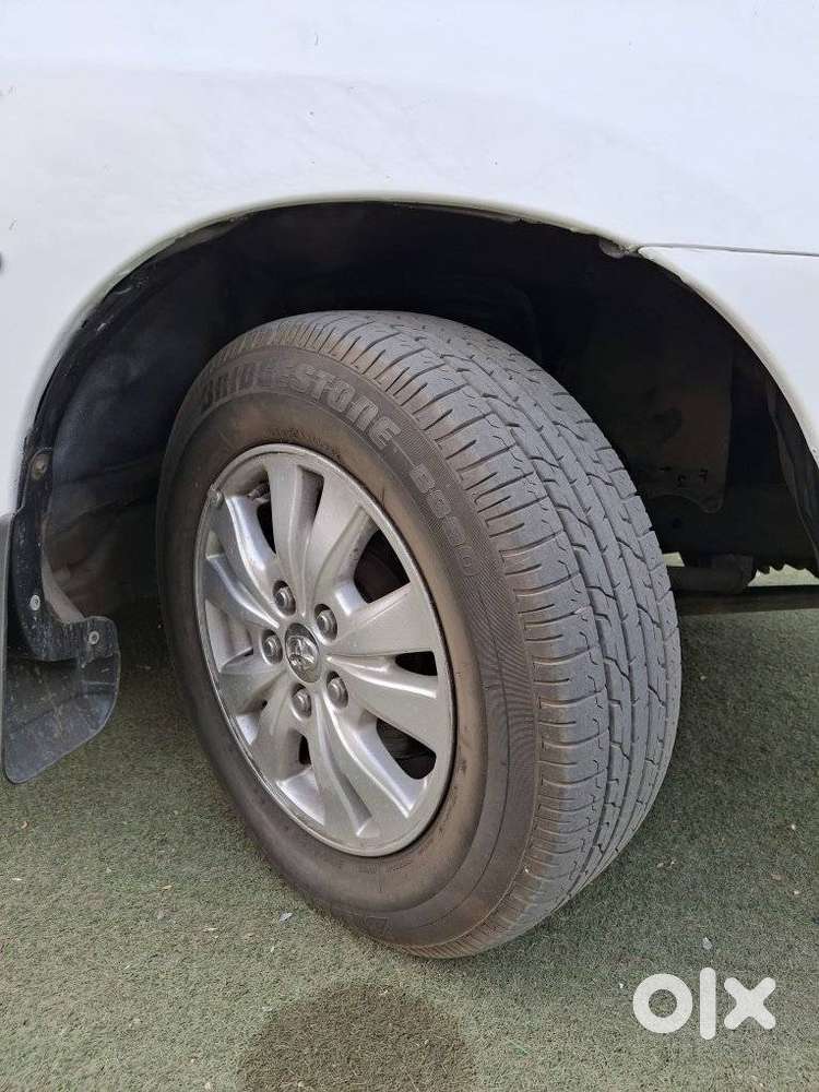 Toyota Innova 2.5 V 7 Str, 2010, Diesel