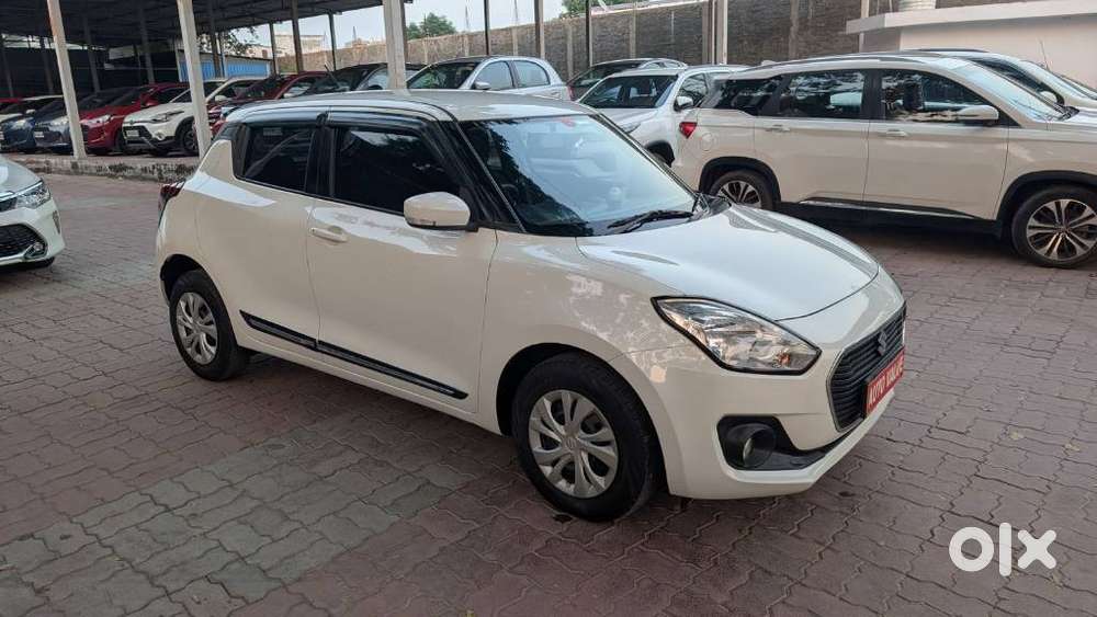 Maruti Suzuki Swift Vxi 1.2 Abs Bs-iv, 2020, Petrol
