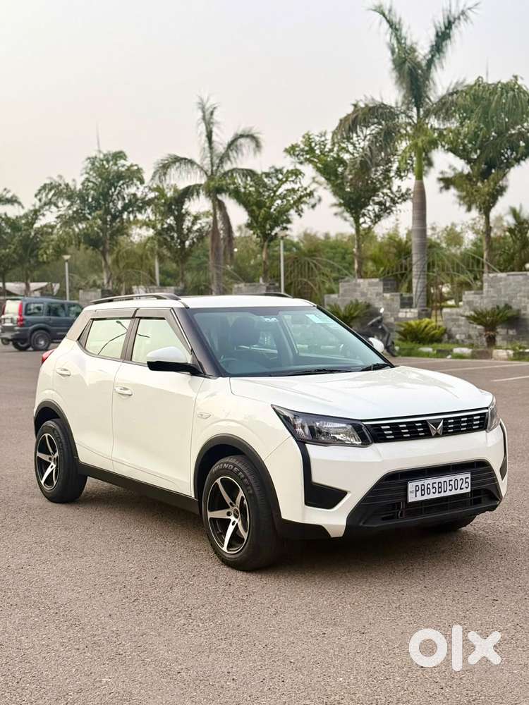 Mahindra Xuv300 W6 Diesel, 2022, Diesel